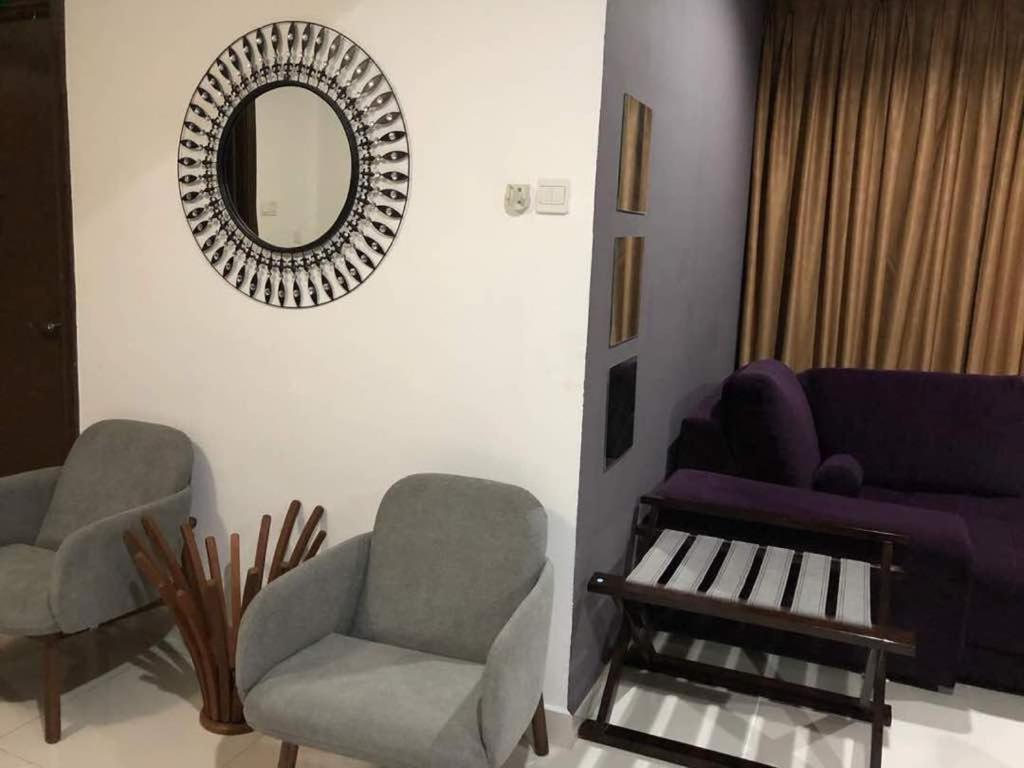 Regalia Exclusive Hostel クアラルンプール エクステリア 写真