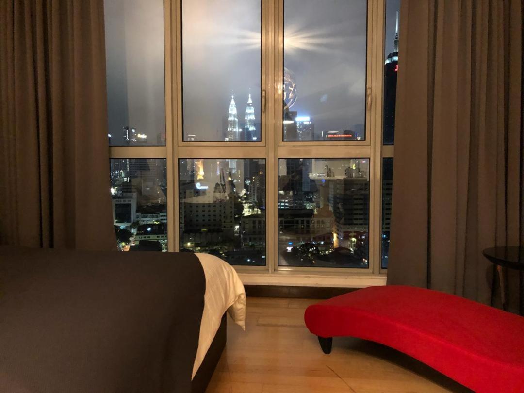 Regalia Exclusive Hostel クアラルンプール エクステリア 写真